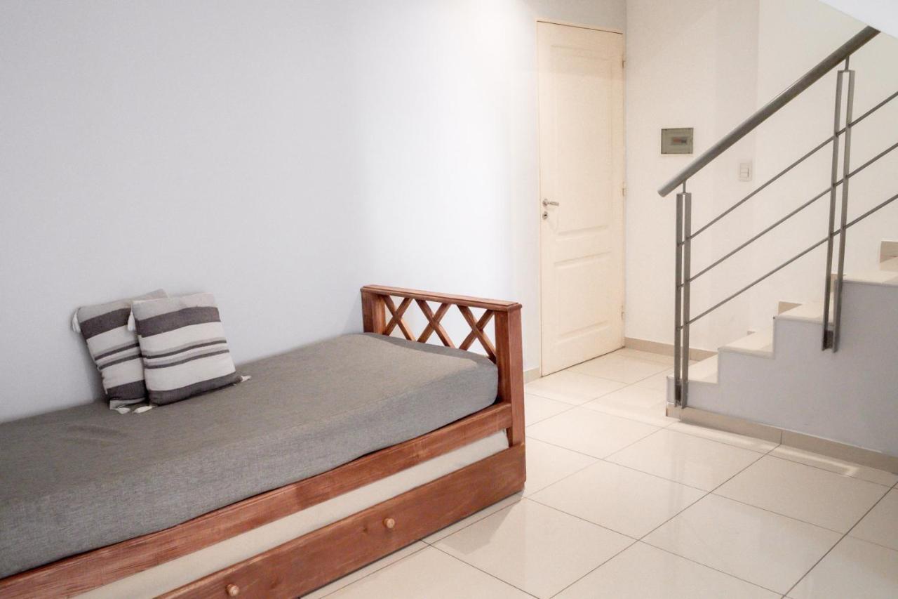コルドバAlojando Departamento Independencia Nva Cbaアパートメント エクステリア 写真