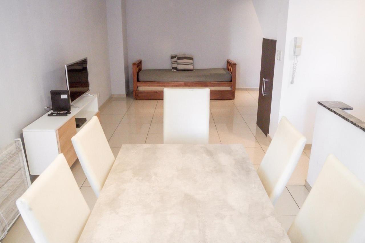 コルドバAlojando Departamento Independencia Nva Cbaアパートメント エクステリア 写真